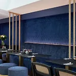 Tourisme Avenue 4* Parigi