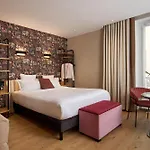 Hotel Tourisme Avenue 4*