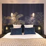 Hotel Tourisme Avenue Parigi