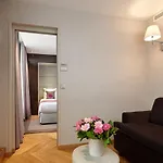 Hotel Tourisme Avenue Parigi