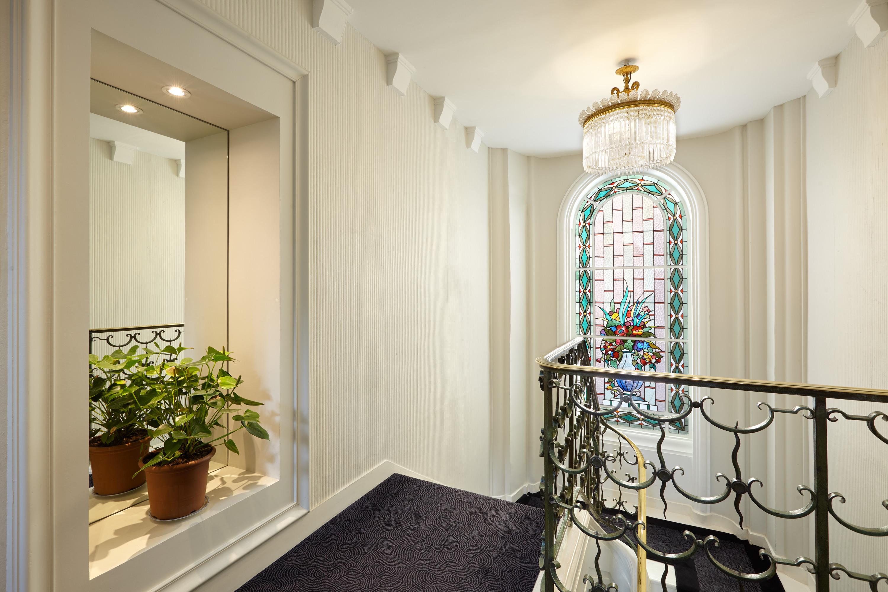 Hotel Tourisme Avenue 4*