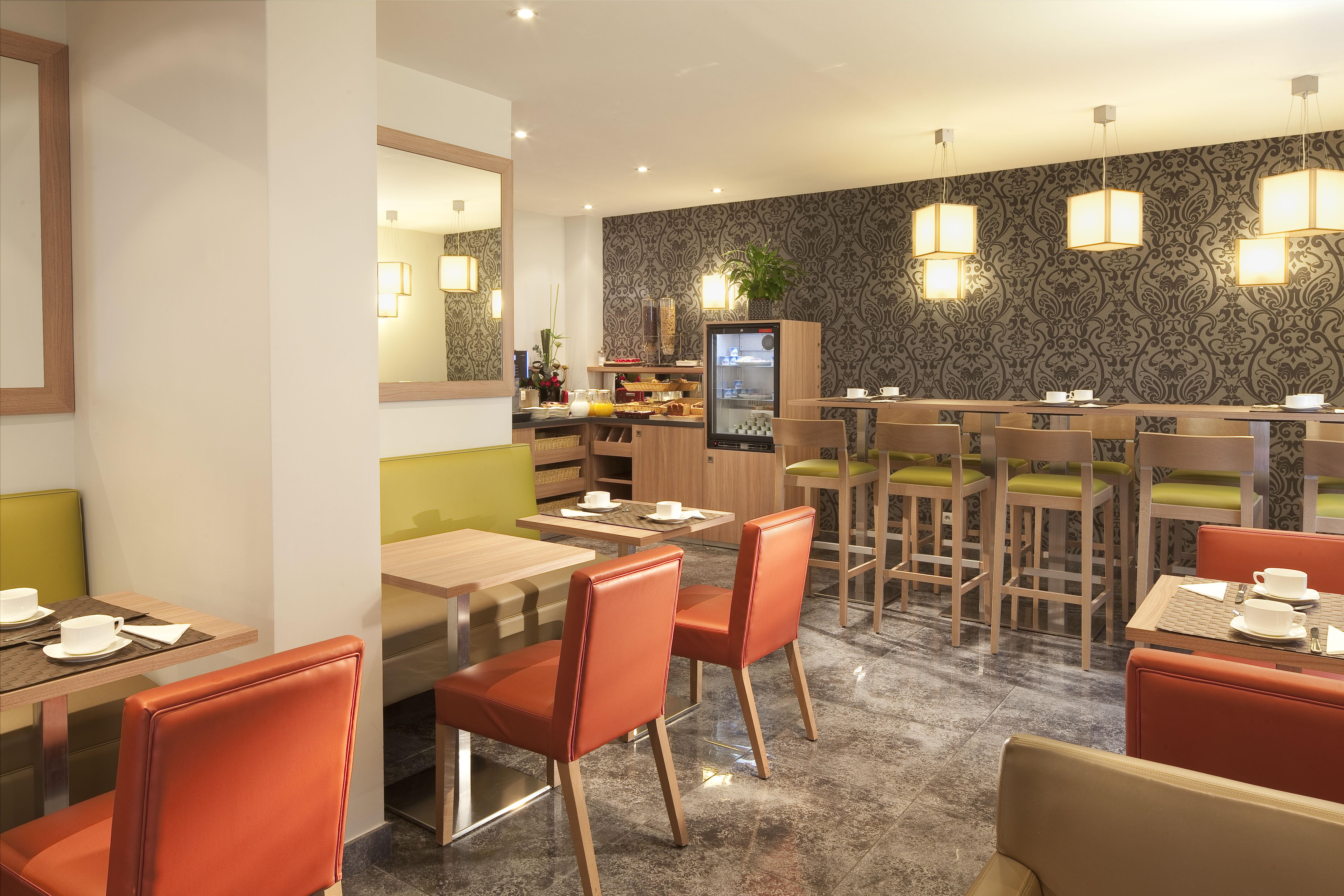 Tourisme Avenue Hotel 4*